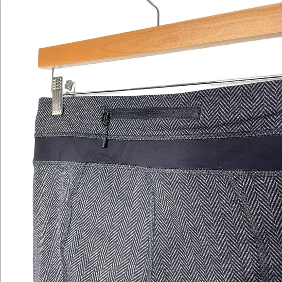 lululemon | Pace Rival Crop *22" Giant Herringbone Black Heathered Black 6 - Picture 4 of 6